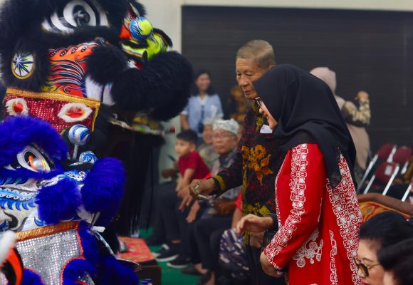 Hadiri HUT Klenteng Hoo Tong Bio Banyuwangi, Bupati Ipuk: Momentum Perkuat Harmoni