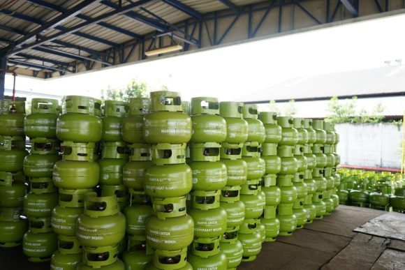 Siaga “Long Weekend” Jelang Perayaan Paskah, Pertamina Patra Niaga Tambah Lebih Dari 700 Ribu Tabung LPG 3 Kg di Jawa Timur