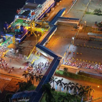 Long Weekend Paskah Meningkat, ASDP Jaga Layanan Prima di Lintasan Sumatera-Jawa-Bali