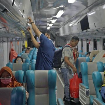 Pasca Kejadian di Stasiun Bumiayu, Keberangkatan KA Wilayah Daop 9 Dipastikan Tepat Waktu