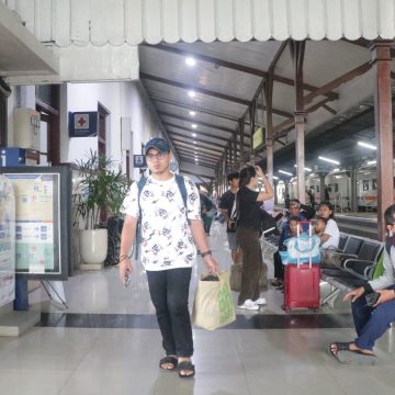 Dampak Kebijakan WFH, Penumpang KA di Daop 9 Jember Meningkat
