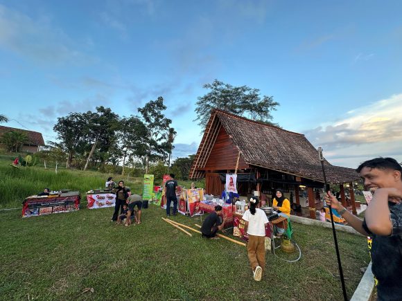 Menikmati Serunya Senja di Agro Wisata Taman Suruh