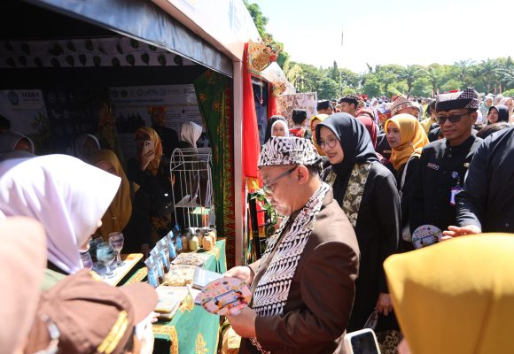 Banyak Terobosan di Dunia Pendidikan, Mendikdasmen Minta Bupati Ipuk Paparkan Program di Forum Nasional