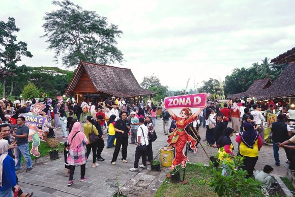 Senja di Agro Wisata Tamansuruh (AWT) Banyuwangi, Menikmati Kuliner dan Seni dengan Panorama Pegunungan Ijen