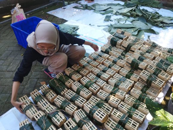 1000866766 Pemkab Banyuwangi Imbau Warga Kurangi Penggunaan Kantong Plastik untuk Bagi Daging Kurban
