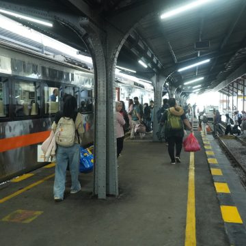 IMG-20260501-WA0006 Okupansi Kereta Api Meningkat Selama Libur Panjang Hari Buruh