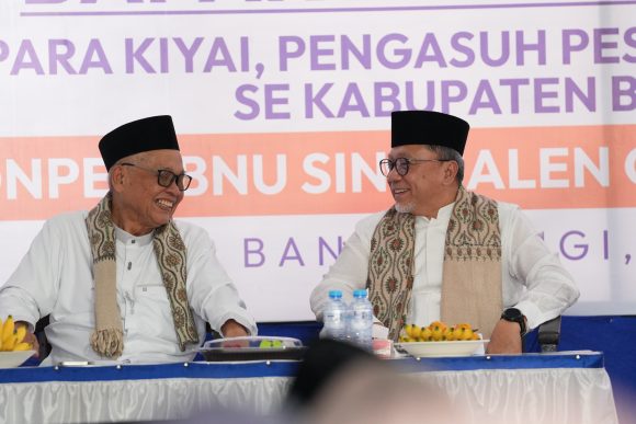 Di Ponpes Ibnu Sina, Zulhas Tegaskan Swasembada Pangan Adalah Kehormatan Bangsa