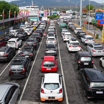 IMG-20260517-WA0011 Trafik Long Weekend Kenaikan Yesus Kristus Ramai, Ferry Kini Jadi Moda Utama Pilihan Masyarakat