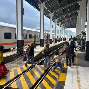 KAI Daop 9 Jember Layani Peningkatan Penumpang Selama Libur Hari Raya Idul Adha 1447 H