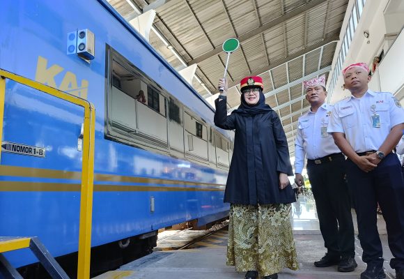 Pemberangkatan Perdana, Penumpang KA Sangkuriang di Wilayah Daop 9 Jember Capai 109 Persen