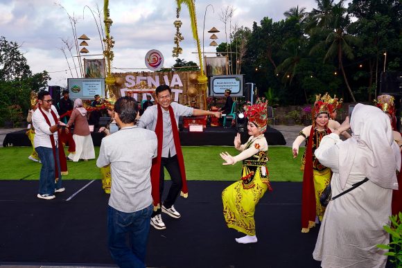 1000882725 Manjakan Wisatawan, Senja AWT Banyuwangi Hadirkan Berbagai Hiburan Menarik