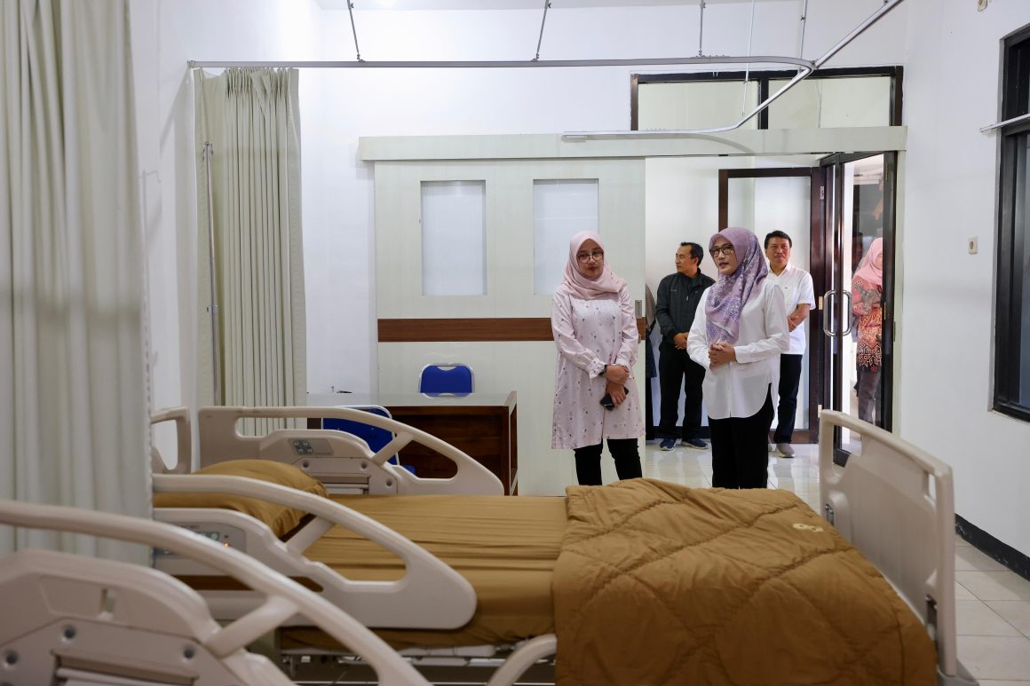 1000885067 Layanan Kemoterapi Sudah Beroperasi, Bupati Ipuk Pastikan Layanan Terbaik hingga Pendampingan Psikolog