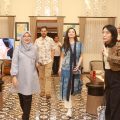 Terpesona dengan Keelokan Alamnya, Raline Shah Ajak Keluarga Jelajahi Banyuwangi