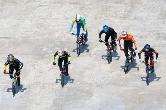 1000913316 Perhelatan BMX Supercross Geliatkan Ekonomi Warga Lokal
