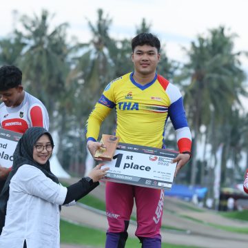 Pembalap Timnas Thailand dan Indonesia Berbagi Podium di Hari Pertama Banyuwangi BMX Supercross 2026