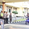 Jelang Hari Bhayangakara ke-80, Polda Jatim Salurkan 15.000 Kitab Suci, Alat dan Bahan Pembersih Rumah Ibadah di Banyuwangi
