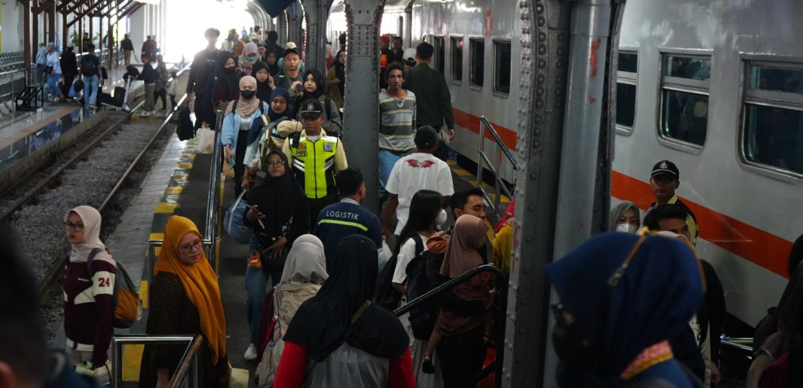 IMG-20260621-WA0017 Tiket Libur Sekolah, Kuota Diskon 30% KAI Daop 9 Jember Tersisa 20%