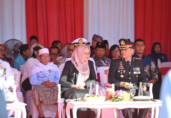 Bupati Ipuk Minta Warga Banyuwangi Waspada Travel Umrah Fiktif, Pastikan Biro Berizin Resmi