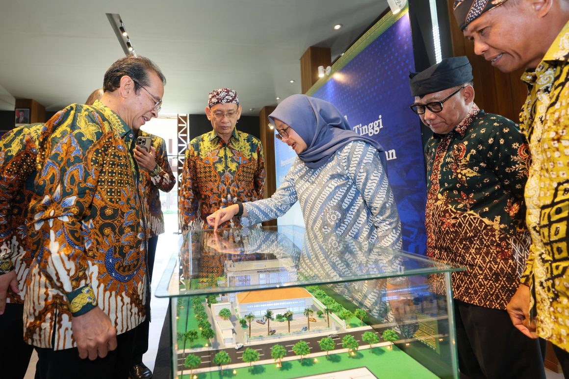1000930031 Perkuat Pendidikan Kedokteran dan Kesehatan di Banyuwangi, Unair Segera Bangun Gedung Baru Fakultas Kedoktean