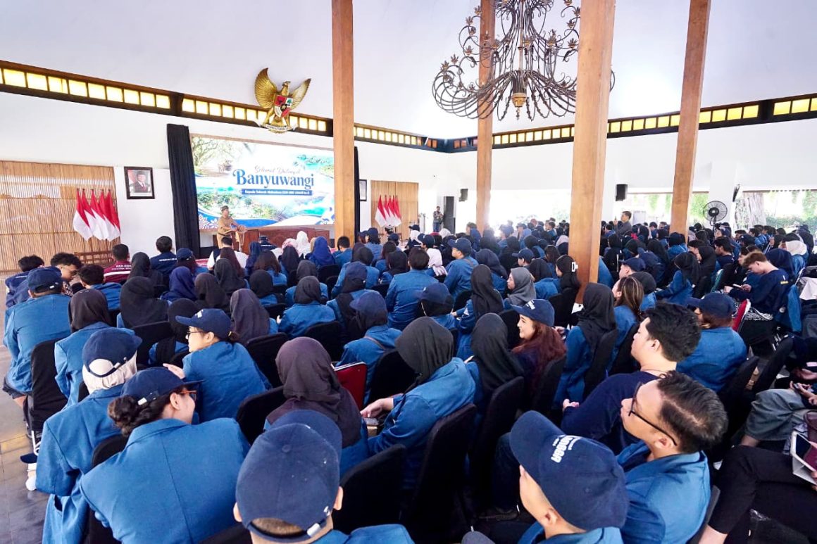 Unair Terjunkan 210 Mahasiswa KKN, Dukung Pembangunan dan Pemberdayaan Banyuwangi