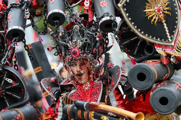 1000958091 From Local To Global, Banyuwangi Ethno Carnival Kekuatan Budaya Lokal yang Mendunia