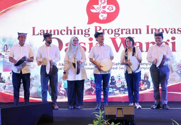 1000958693 Diresmikan Menteri Kesehatan, Banyuwangi Gandeng Noora Health Luncurkan Konsultasi Kesehatan Hotline via Whatsapp 24 Jam