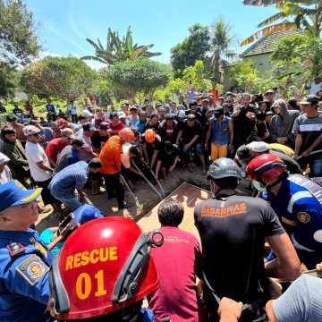 Pria Obesitas Berbobot 200 Kg Meninggal di RSUD Blambangan, Evakuasi Libatkan Damkar-Basarnas