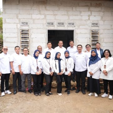 Dukung Penguatan Ekonomi Kerakyatan, Danantara Tinjau Langsung Pemberdayaan Nasabah PNM di Mojokerto