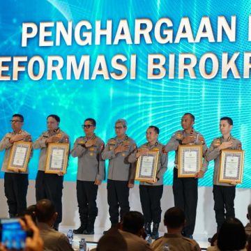 IMG-20260724-WA0004 Polresta Banyuwangi Raih Penghargaan WBBM dan Pelayanan Prima Kategori A, Bukti Komitmen Hadirkan Layanan Berintegritas untuk Masyarakat