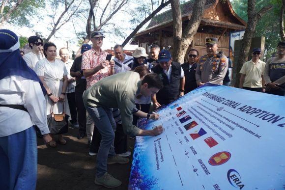 Libatkan Komunitas Nelayan dan Pesisir dalam Pengelolaan Potensi Bahari, Banyuwangi Diapresiasi Delegasi ASEAN ID Blue 