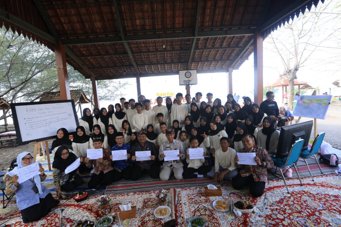 WhatsApp Image 2026-07-23 at 18_49_16 Gen Z dan Gen Alpha Banyuwangi Titip Aspirasi ke Pemkab: Dari Green Ranger hingga Edukasi Sampah untuk PKK