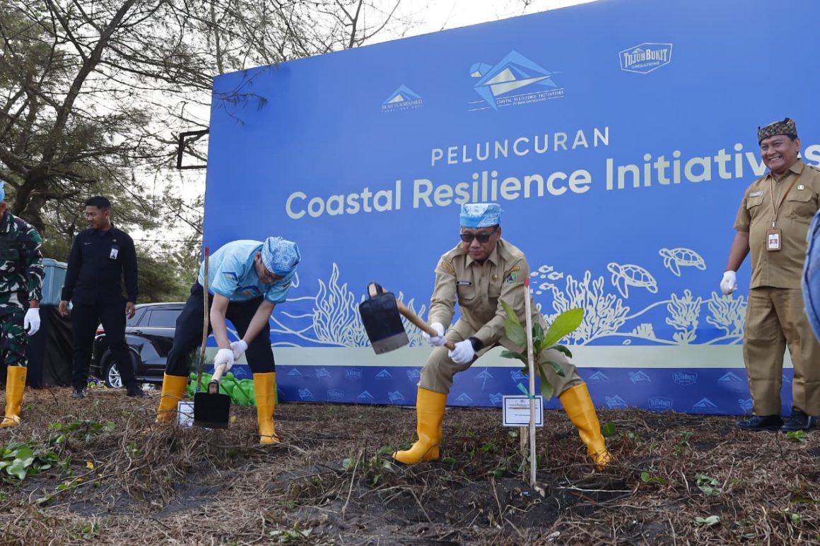 Banyuwangi Luncurkan Coastal Resilience Initiatives, Program Kolaborasi Restorasi Pesisir Berkelanjutan