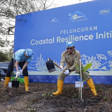 WhatsApp Image 2026-07-27 at 20_50_32 (1) Banyuwangi Luncurkan Coastal Resilience Initiatives, Program Kolaborasi Restorasi Pesisir Berkelanjutan