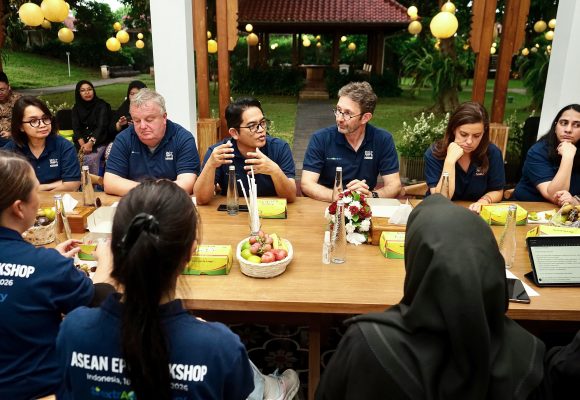 1001017470 17 Delegasi Nestle Asia Pasifik Belajar Pengelolaan Sampah Banyuwangi