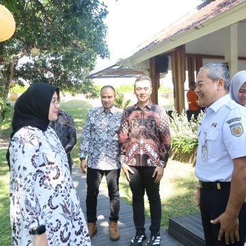 1001019600 KAI Bersama Pemkab Banyuwangi akan Bangun Kantong Parkir Atasi Kemacetan Pelabuhan Ketapang