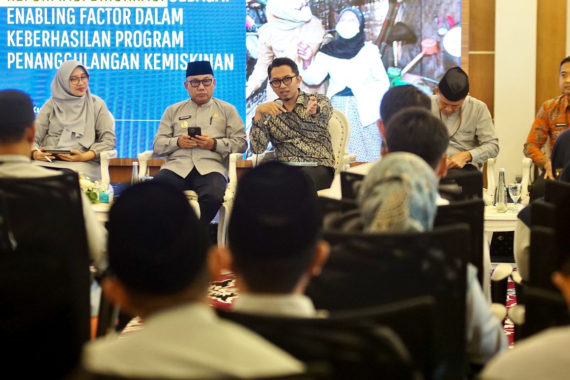 Setelah Sukses Digitalisasi Perlinsos, Pemerintah Kembali Pilih Banyuwangi Jadi Pilot Project Pengentasan Kemiskinan Nasional 