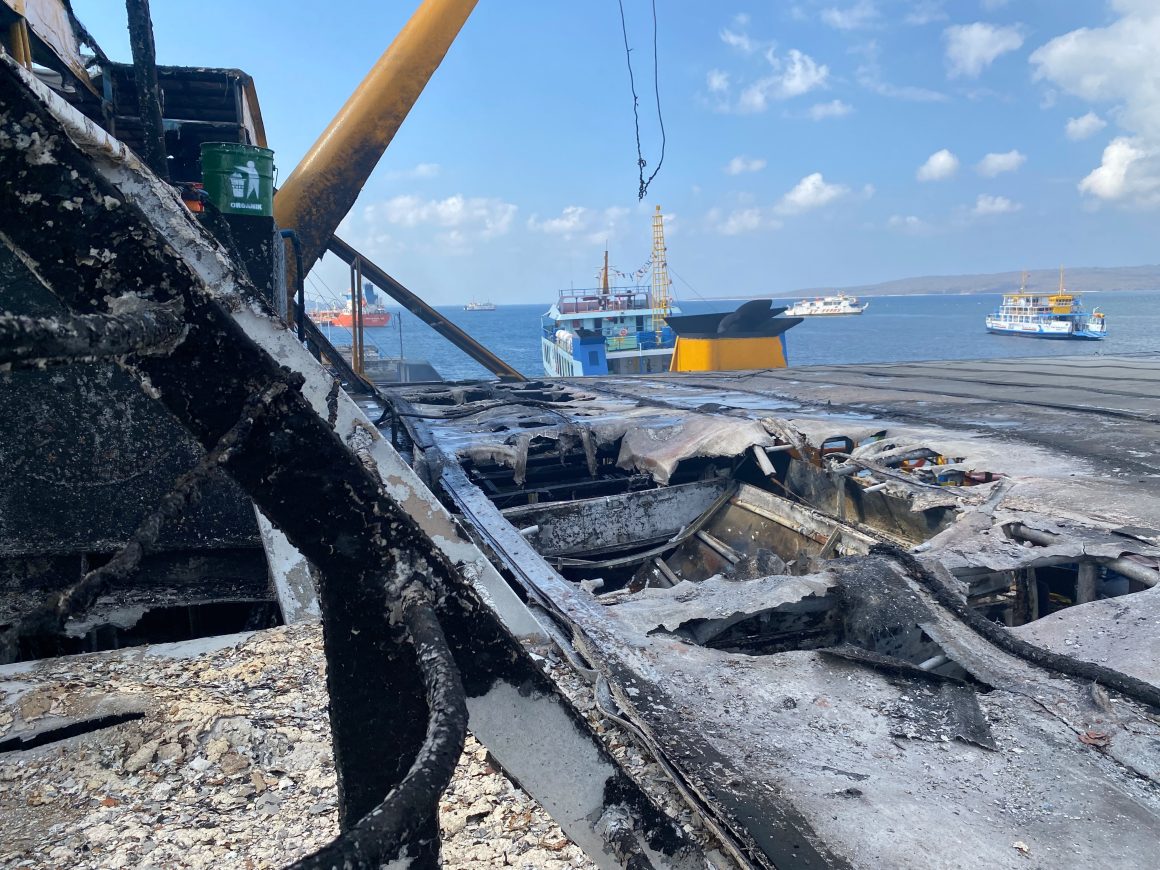 IMG-20260821-WA0009 KMP Bontang Ekspress II Terbakar di Perairan Ketapang, Basarnas Banyuwangi Lakukan Pemantauan dan Koordinasi