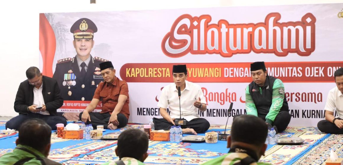 Bangun Sinergitas, Polresta Banyuwangi Silaturahmi dan Gelar Doa Bersama Komunitas Ojol