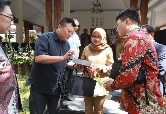 Investor Tiongkok Lirik Banyuwangi Kembangkan Industri Tiram Berkelanjutan