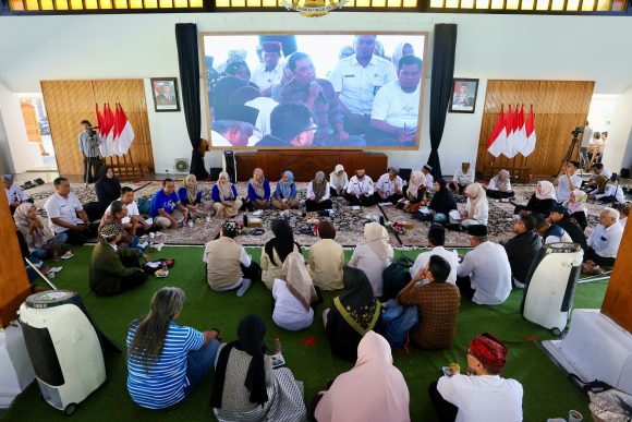 1001042813 Gesah Pendidikan Bareng Bupati Ipuk, Beasiswa hingga Masa Depan Anak Disabilitas Jadi Pembahasan