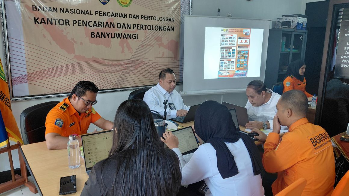 IMG-20260915-WA0006 Kantor SAR Banyuwangi Terima Tim Audit Keselamatan Navigasi Penerbangan