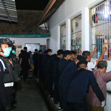 Puluhan Kamar Hunian Lapas Banyuwangi Digeledah Petugas Gabungan, Hasil Penggeledahan Nihil Handphone dan Narkoba