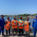 Keselamatan di Laut Jadi Prioritas, Nelayan Pulau Wangi Dibekali Life Jacket oleh Satpolairud Polresta Banyuwangi