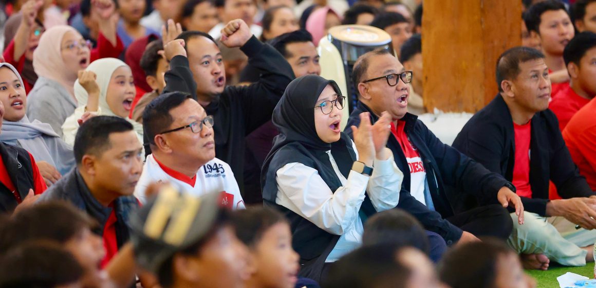 Nobar Final di Pendopo Banyuwangi Berakhir Sukacita, Bupati Ipuk Syukuri Kemenangan Garuda