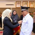 Lantik Kades Setail, Ini Pesan Bupati Ipuk Fiestiandani