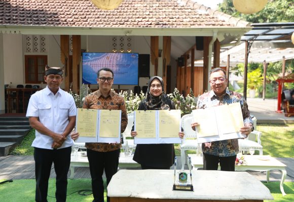 1001113630 Kolaborasi Pemkab Banyuwangi dan Astra, Perkuat Literasi hingga Seni Budaya di Sekolah