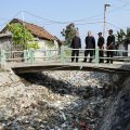 Sampah Sungai Kalimati Kembali Menumpuk Meski Telah Dibersihkan, Pemkab Cari Solusi Bersama Warga