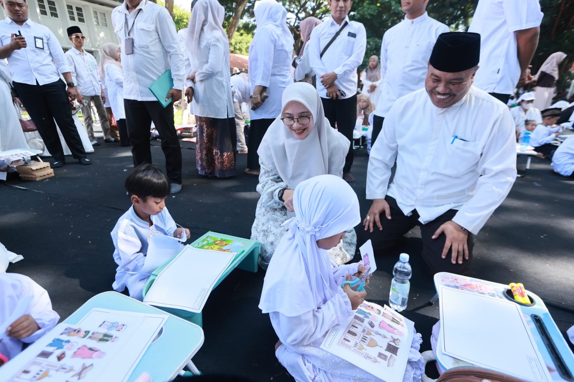 1001131151 Festival Anak Sholeh, Ikhtiar Cetak Generasi Berprestasi dan Berakhlak Mulia