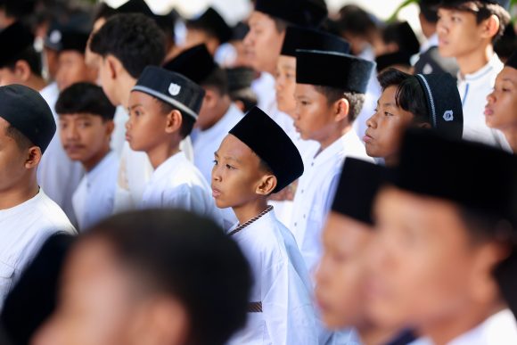 1001140465 Bukan Sekadar Penjaga Tradisi, Pemkab Ajak Santri Jadi Penggerak Kemajuan Banyuwangi