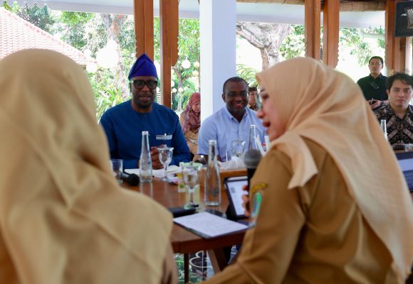 1001151808 Delegasi Bisnis Nigeria Jajaki Peluang Investasi dan Kerjasama Strategis di Banyuwangi
